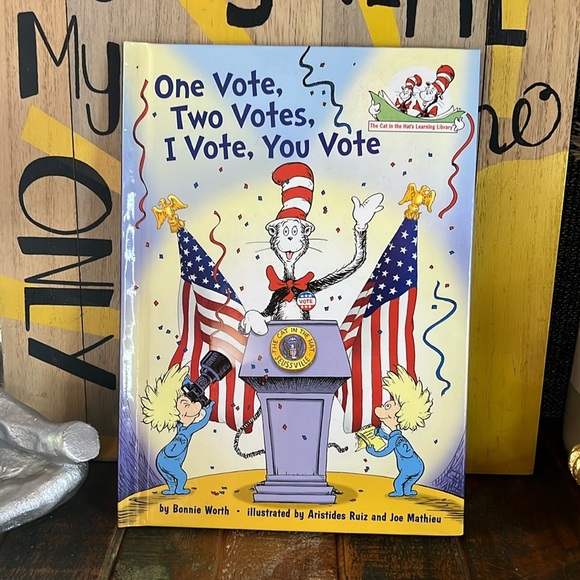 One Vote, Two Votes, I Vote, You Vote (The Cat in the Hat's Learning Lib… - Picture 1 of 5